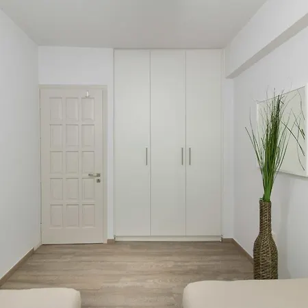 Διαμέρισμα 2 Bedroom With Balcony, St Georges Beace Naxos City
